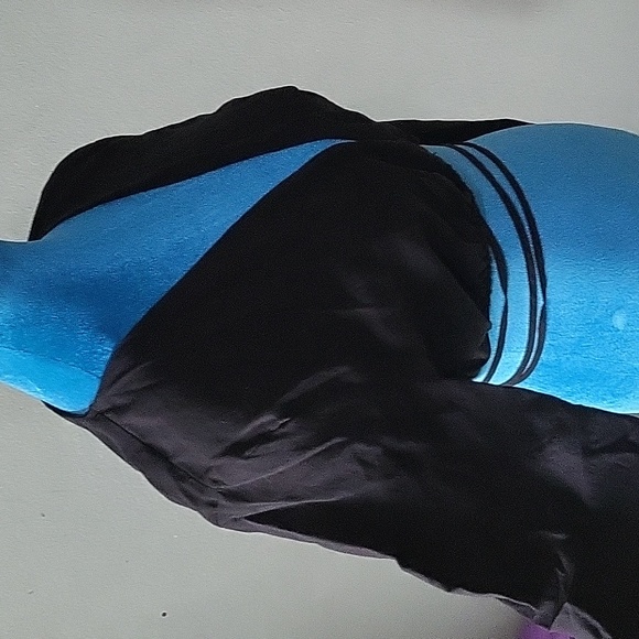 Zara small crop top - Picture 5 of 6